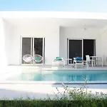 Apartmán Splash With Private Pools Nikiana