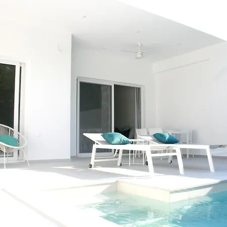 公寓 Splash With Private Pools 尼基亚娜