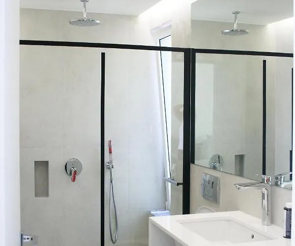 Апартаменты Splash With Private Pools *