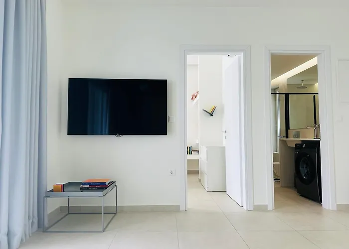 Splash With Private Pools Апартаменты *