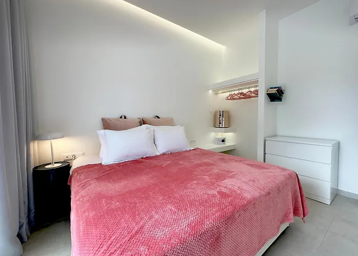 Splash With Private Pools Appartement Nikiana